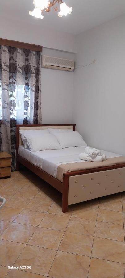 Collaku Apartment'S Vlore Exterior photo