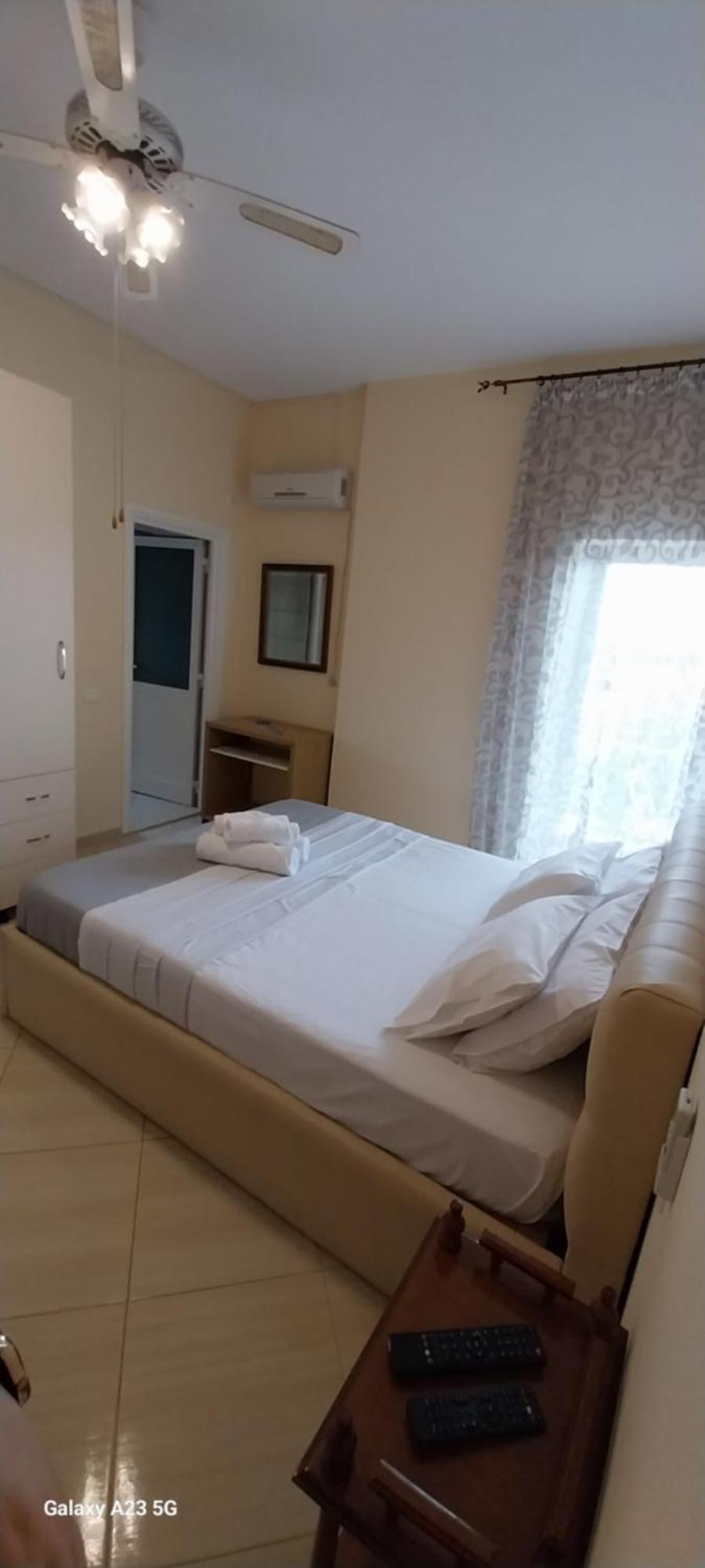 Collaku Apartment'S Vlore Exterior photo